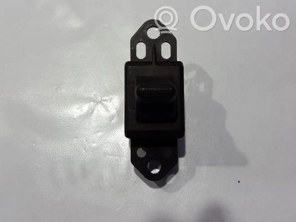 Chrysler Voyager Interruttore di controllo dell’alzacristalli elettrico 