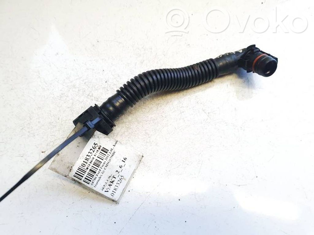 Polttoaineputken letku   CM5G6758BC,CM5G6758BC,280512B,CM5G6758BC,CM5G6758BC