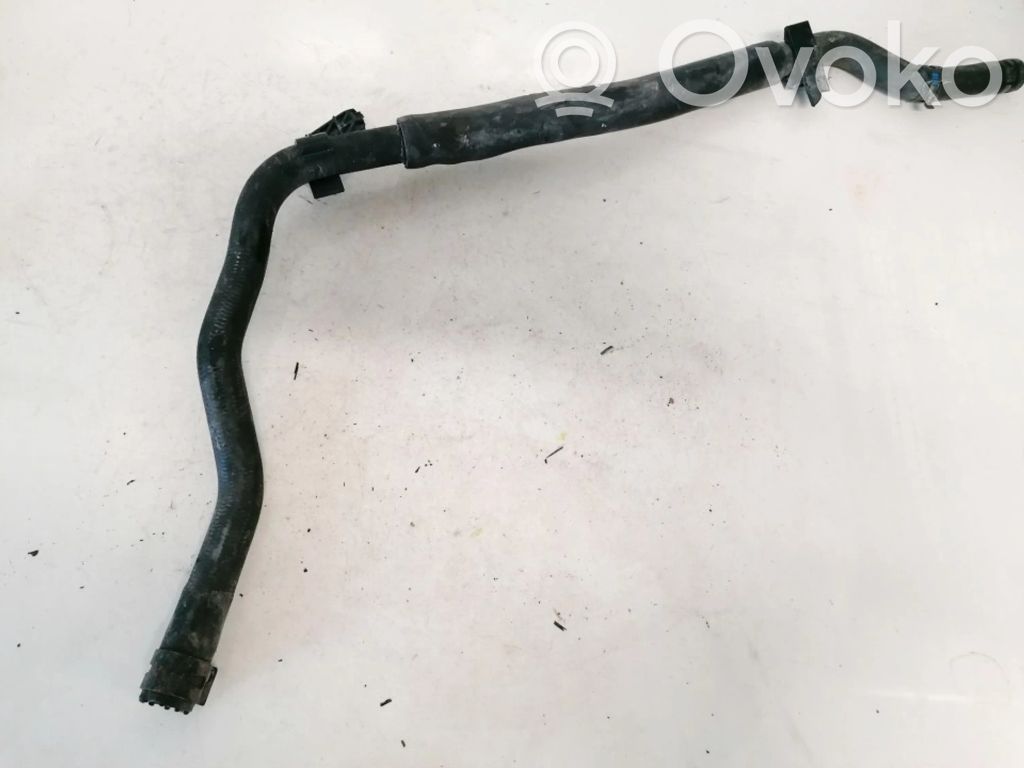 Engine coolant pipe/hose