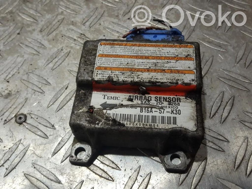 Mazda 323 Airbag control unit/module 