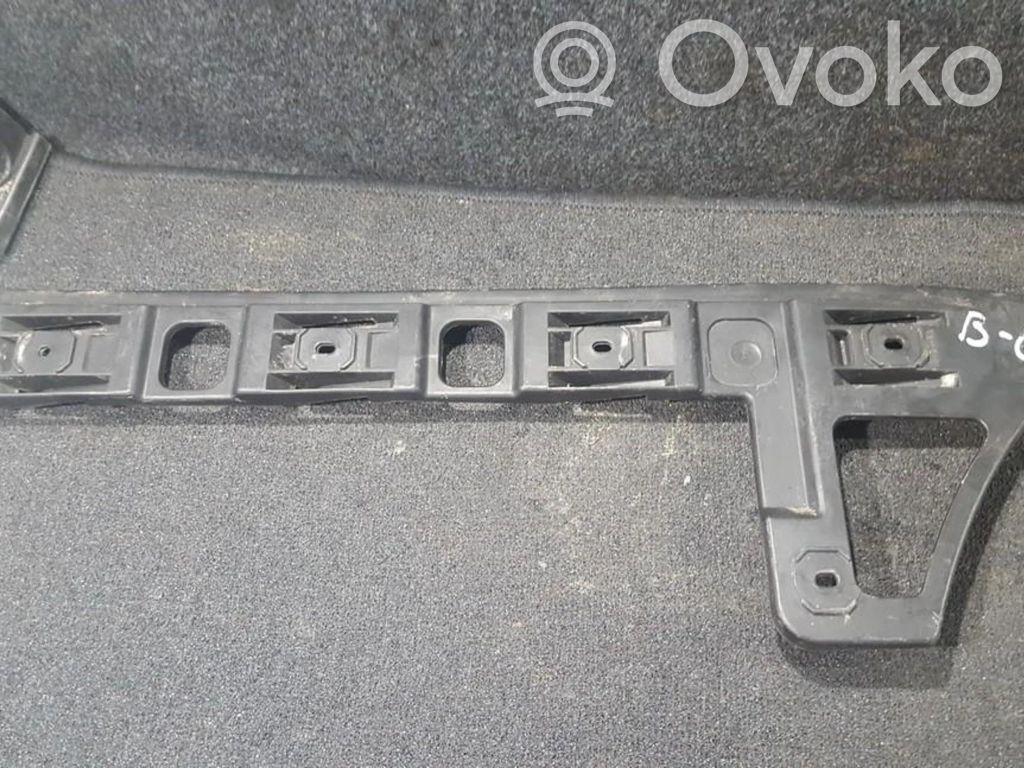 Volkswagen PASSAT B6 Staffa di rinforzo montaggio del paraurti anteriore 