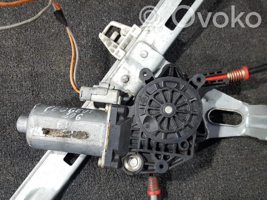 Peugeot 206 Fensterhebermotor Tür vorne 