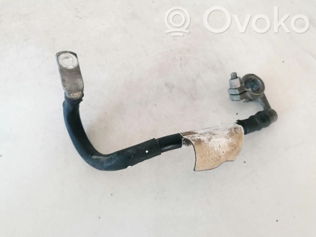 Positive cable (battery)