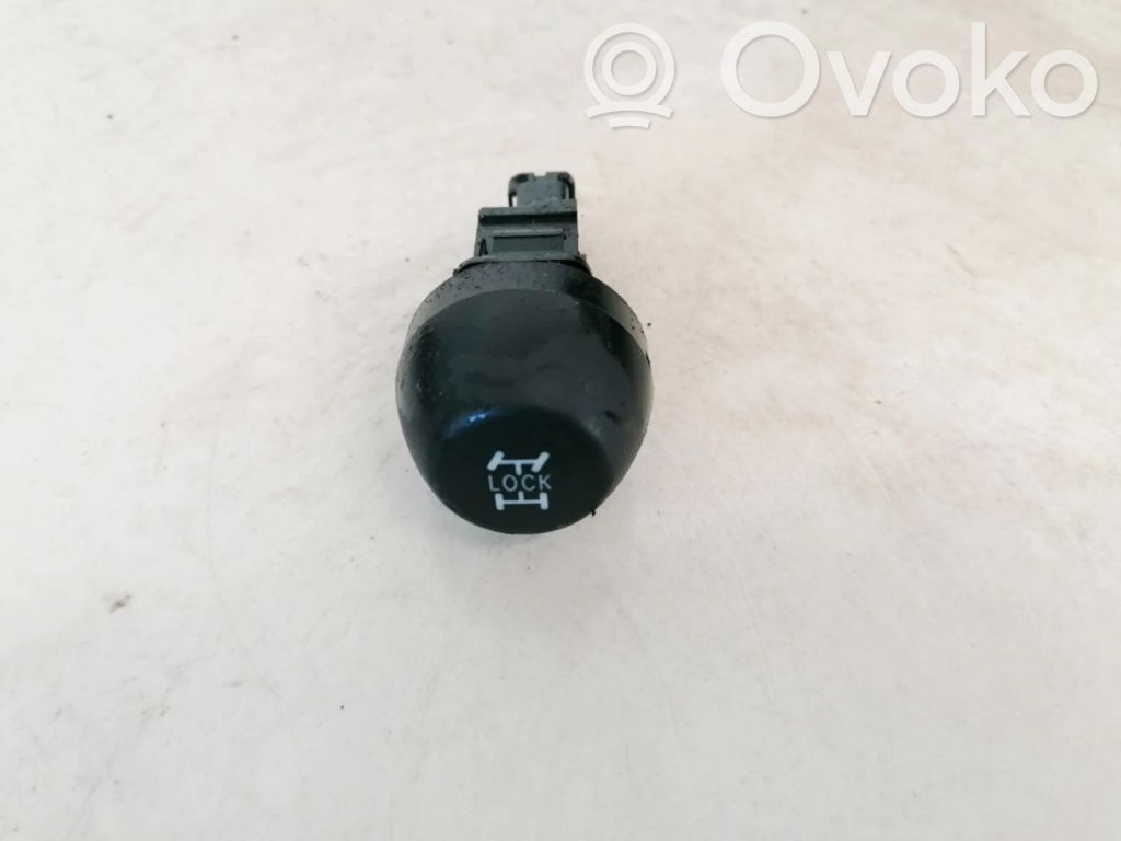 Interruptor de control de tracción (ASR)   15B116,15B116