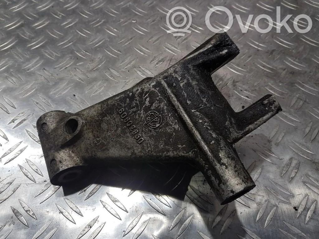 Fiat Bravo - Brava Engine mounting bracket 