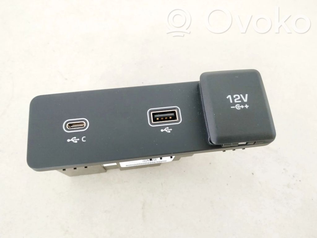 Jaguar I-Pace Enchufe conector USB 