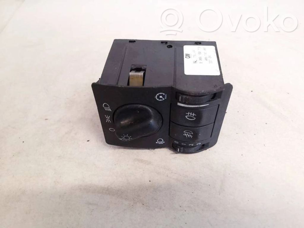 Opel Astra G Interruptor de luz 