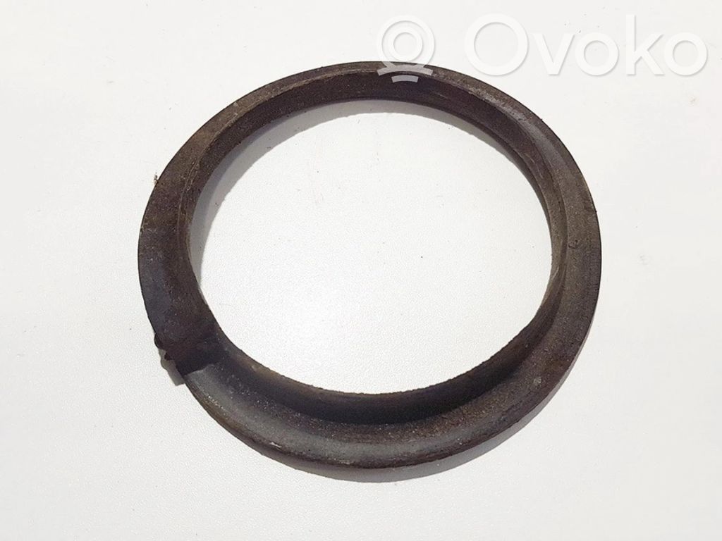 BMW 5 E34 Front coil spring rubber mount 
