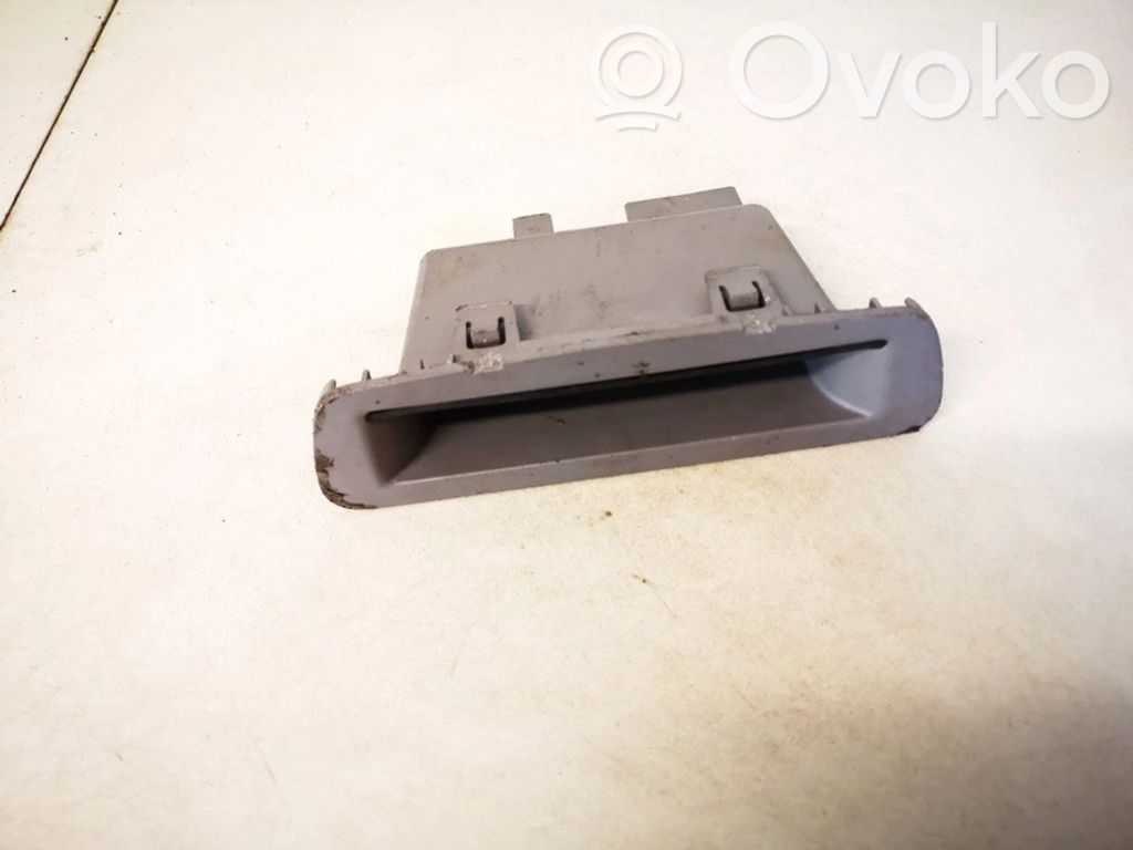 Nissan Almera Tino Otros repuestos del interior
