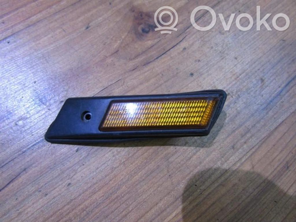 BMW 5 E34 Front fender indicator light 