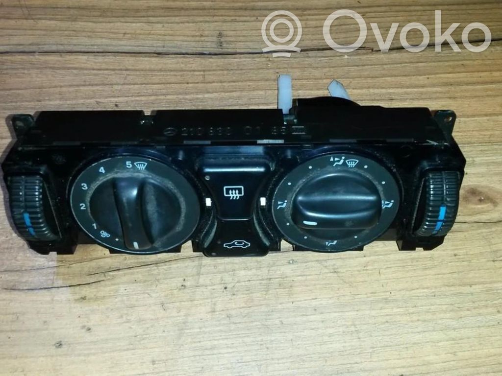 Mercedes-Benz C W202 Panel klimatyzacji 