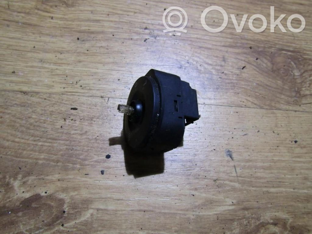 Skoda Octavia Mk1 (1U) Comutator oglinzi laterale 