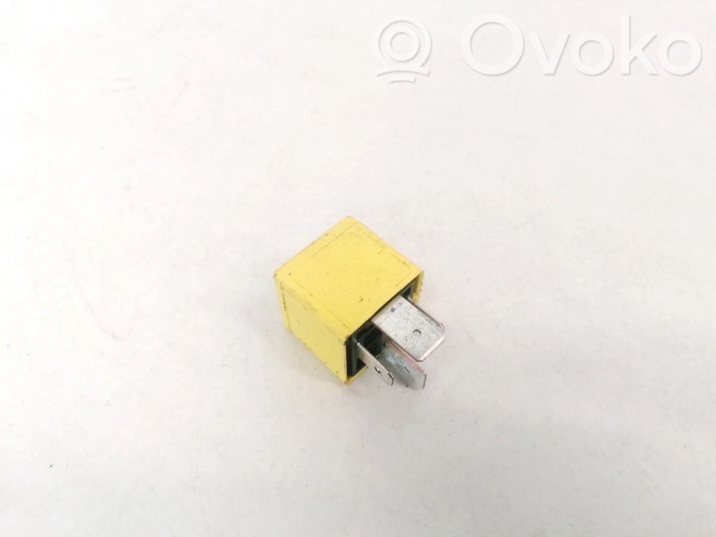 Sonstige Relais   90226846,V23134J52X369,90226846,V23134J52X369