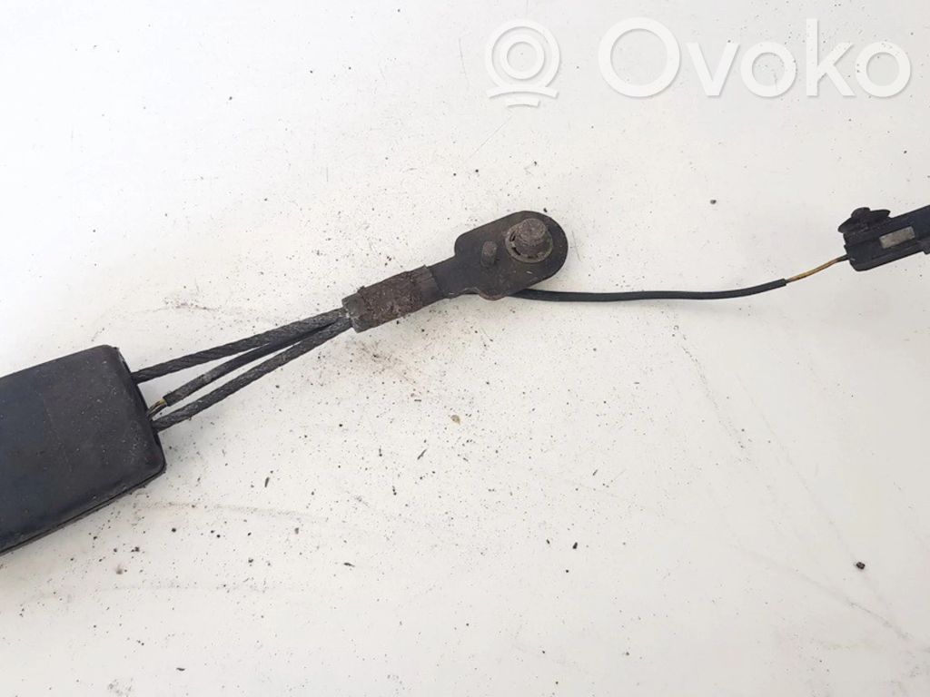 Opel Astra H Klamra tylnego pasa bezpieczeństwa 