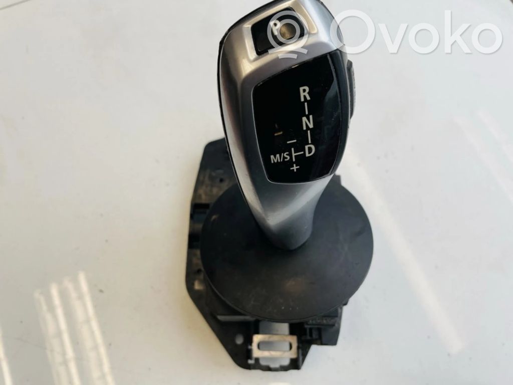 Gear shifter/selector   9213652,033810510,033810510,9213652