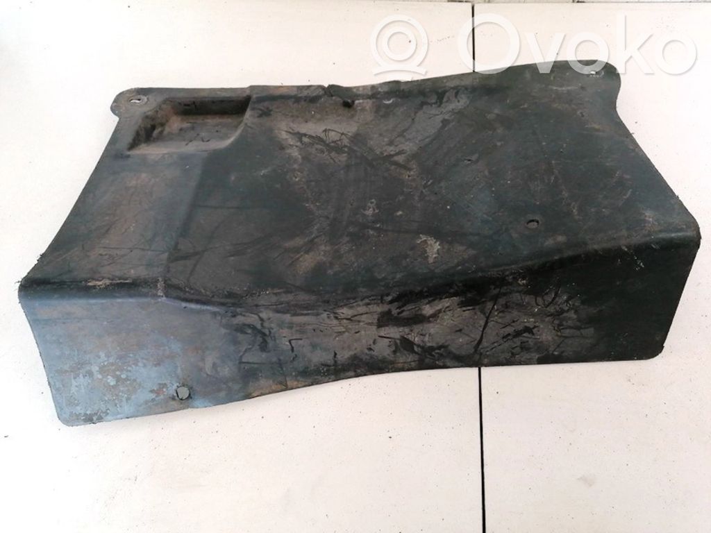 Otros repuestos del exterior   5116037AA,5116037AA