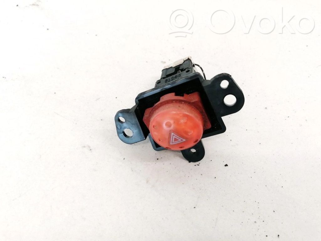 Nissan Almera Tino Interruttore luci di emergenza 
