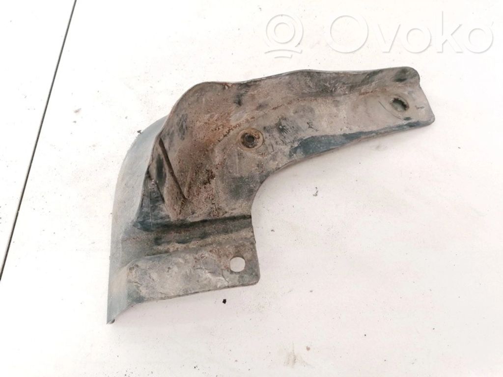 Hyundai Trajet Parafango anteriore 