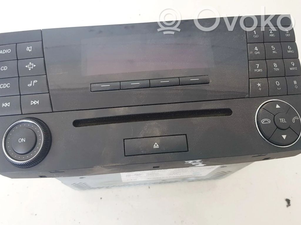 Mercedes-Benz CLS C219 Unitate principală radio/CD/DVD/GPS 