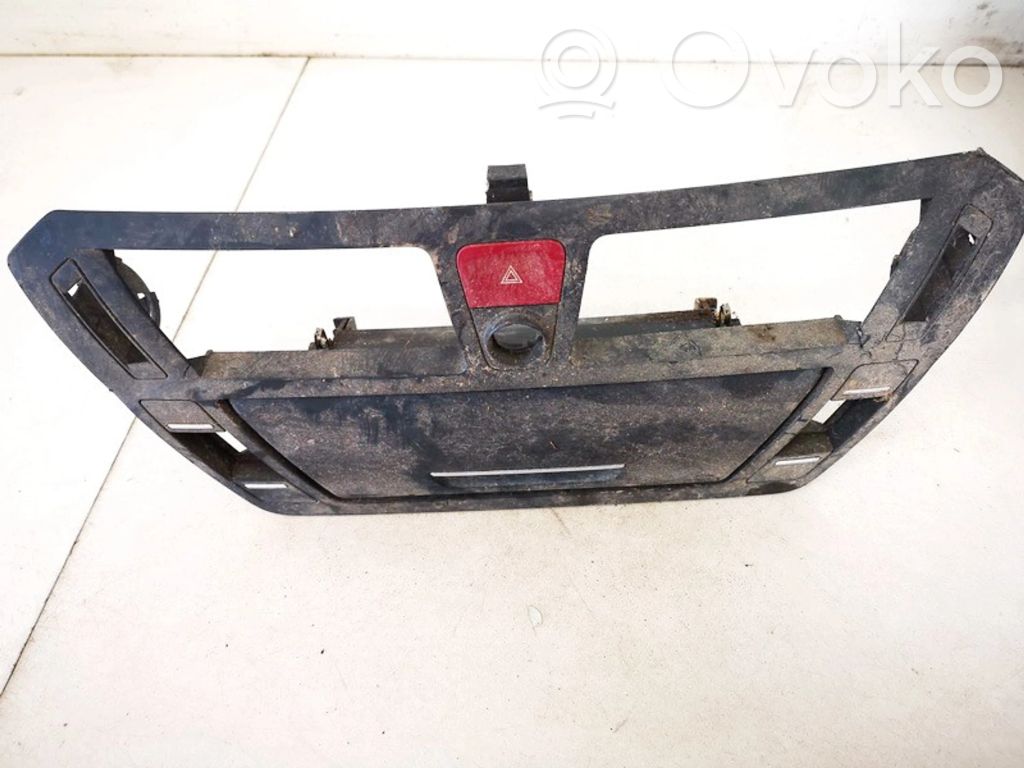 Citroen C4 I Interruttore luci di emergenza