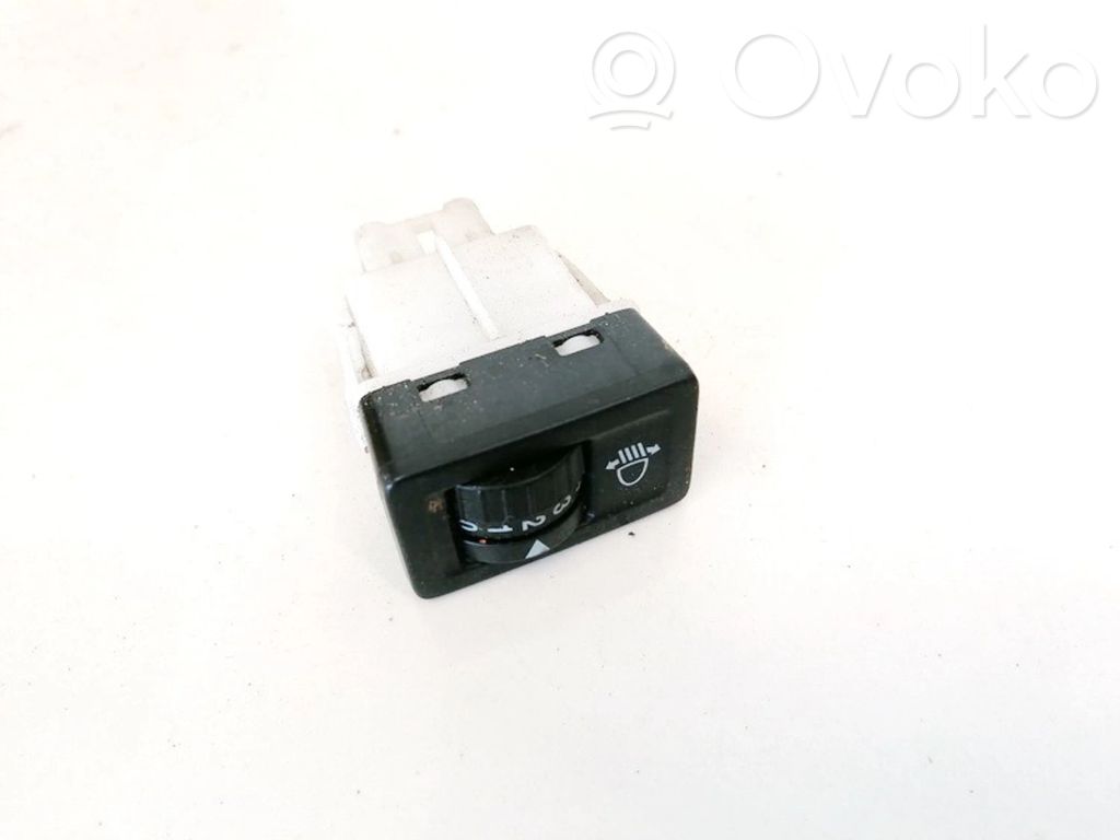 Suzuki Grand Vitara II Interruptor de control de altura del faro delantero 