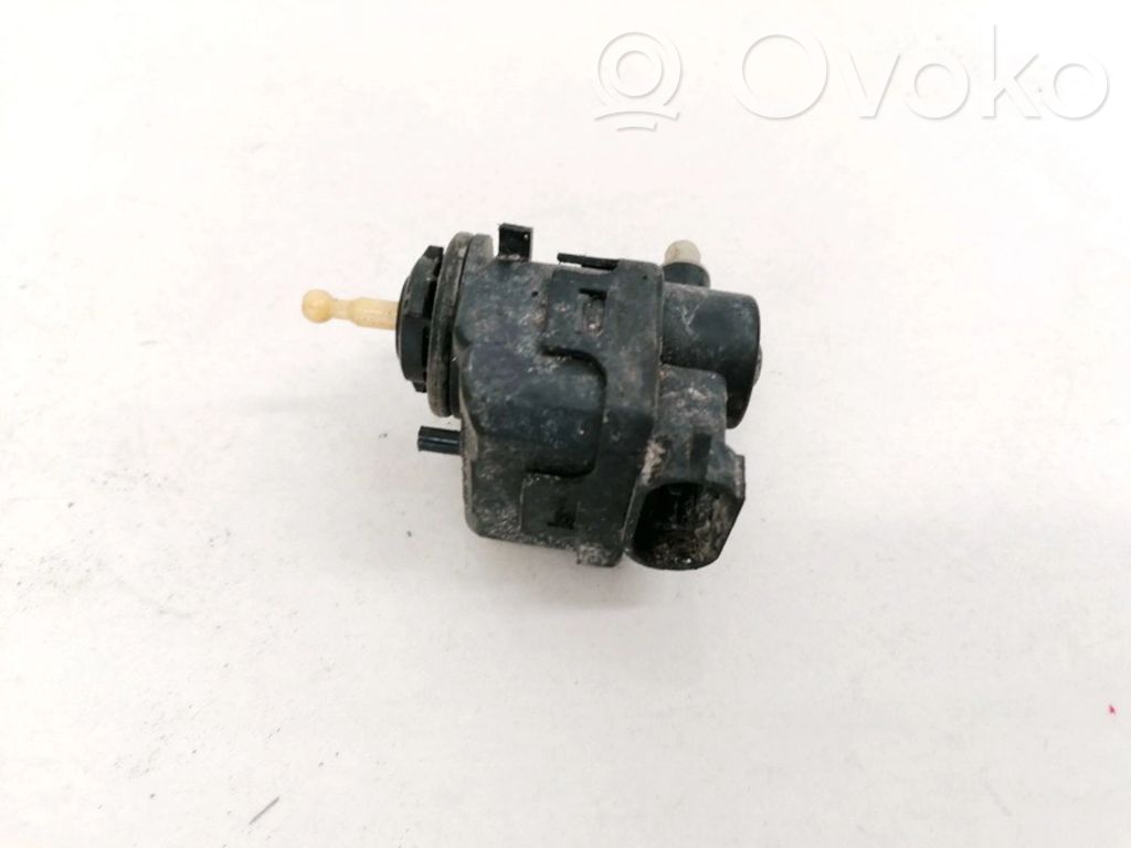 Renault Laguna I Scheinwerferstellmotor 