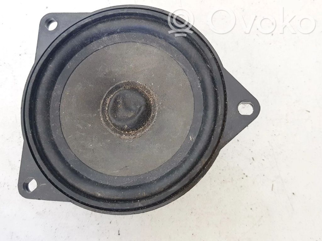 BMW 1 E81 E87 Front door speaker 