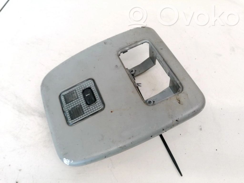 Citroen Xsara Takaistuimen valo 