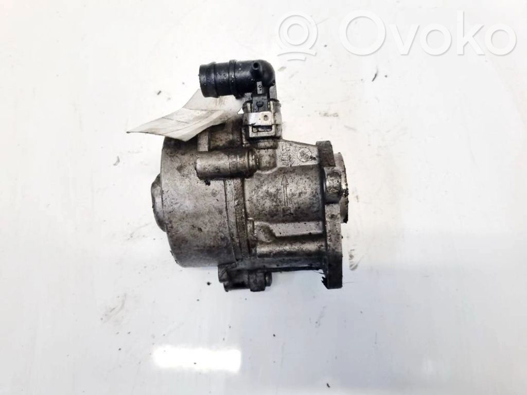 Renault Laguna II Bomba de vacío 