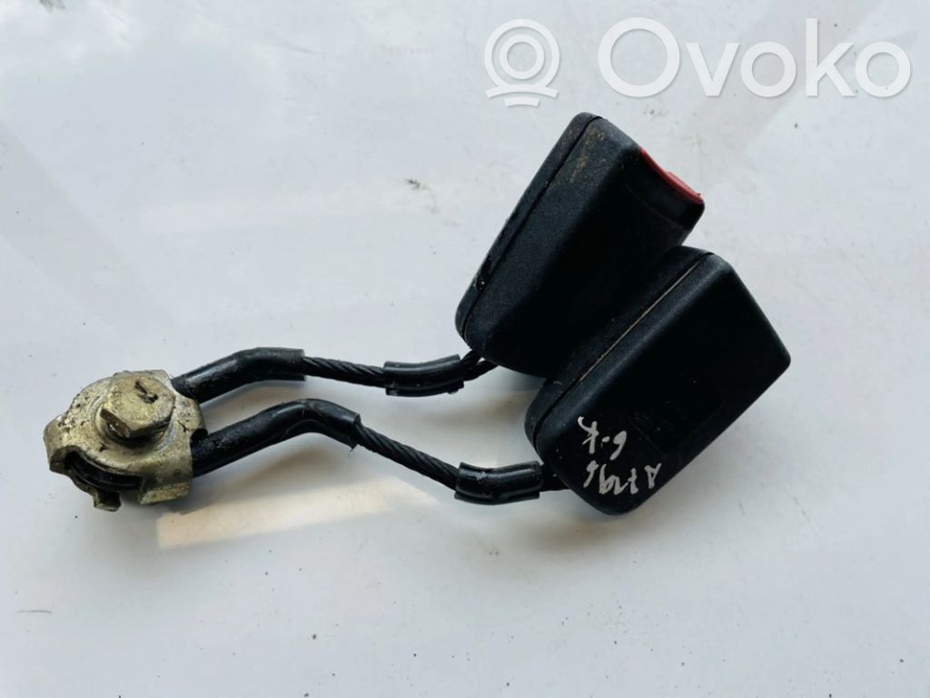 Volkswagen Golf IV Boucle de ceinture de sécurité arrière