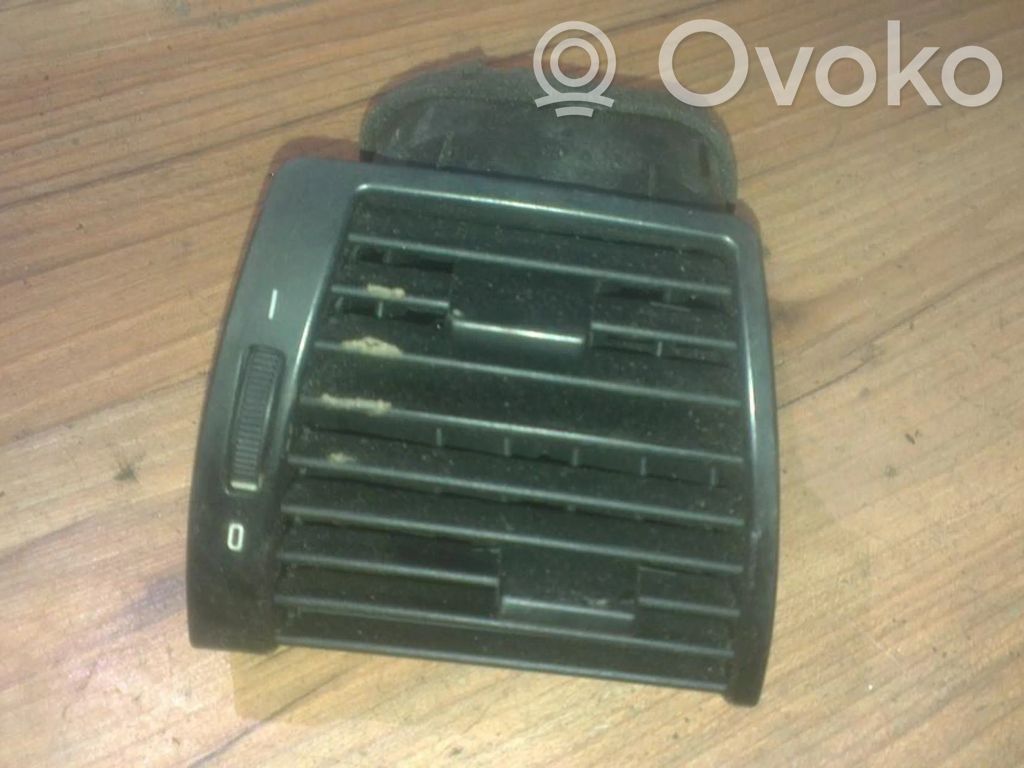 BMW X5 E53 Griglia di ventilazione centrale cruscotto