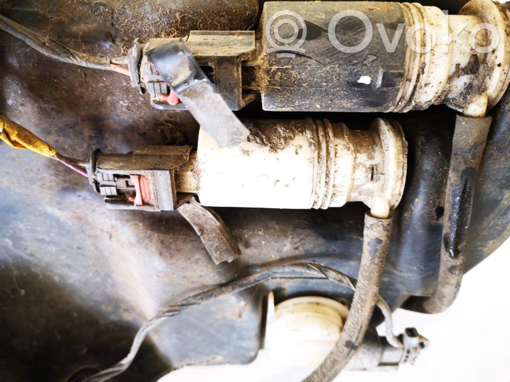 Windscreen/windshield washer pump