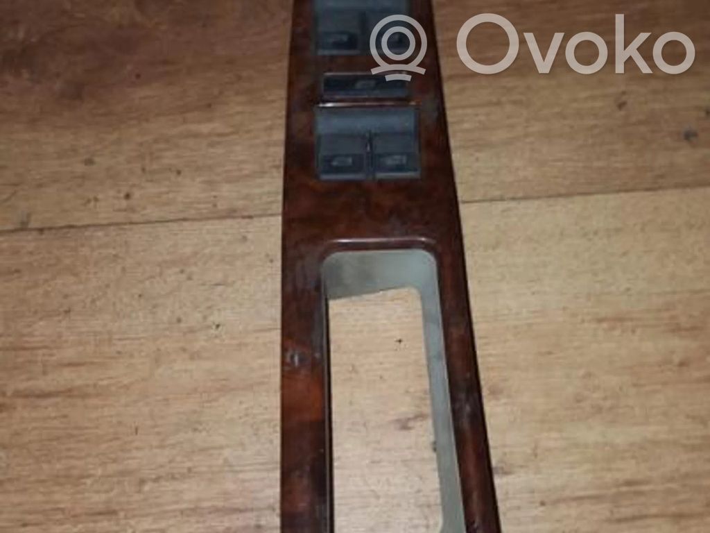Audi A8 S8 D2 4D Przyciski szyb 
