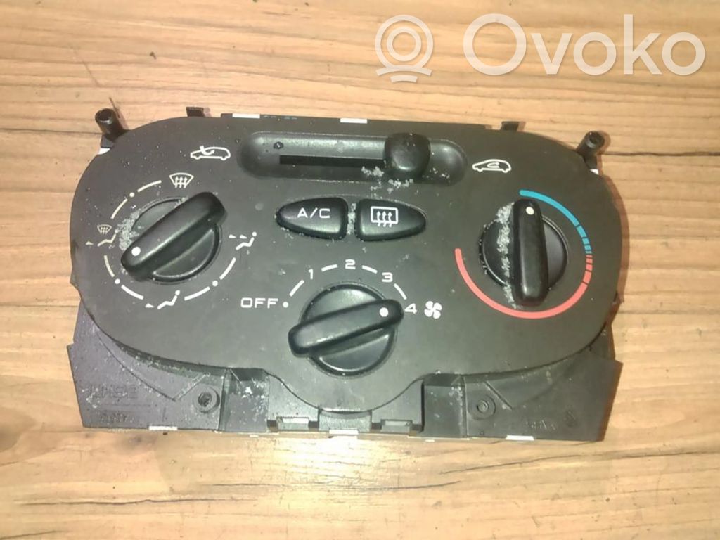 Peugeot 206 Centralina del climatizzatore 