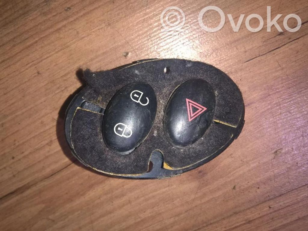 Rover 75 Botón interruptor de luz de peligro 