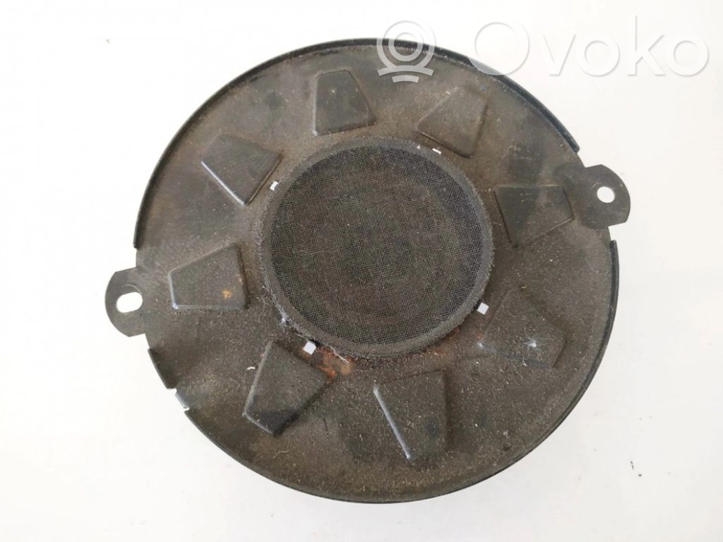 Chrysler Voyager Etuoven kaiutin 