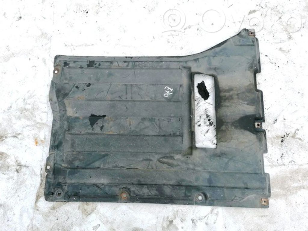 Engine splash shield/under tray   7160235,7160235