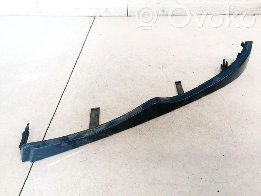 BMW 3 E46 Rivestimento sotto il faro/fanale 
