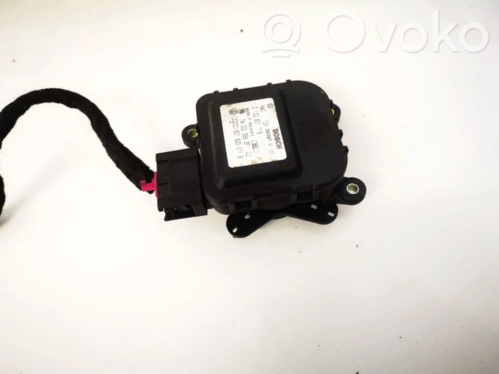 Audi A4 S4 B5 8D Motor/actuator clapetă aer 