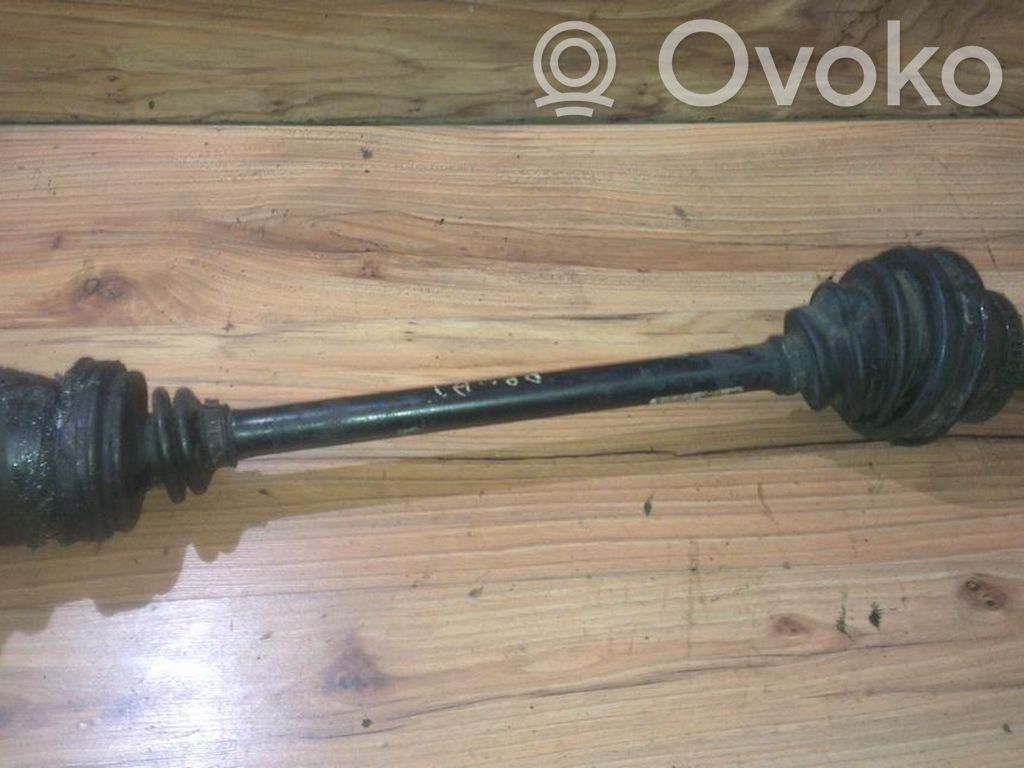 Etuvetoakseli   8D0407271EL,8D0407271EL,8D0407271EL