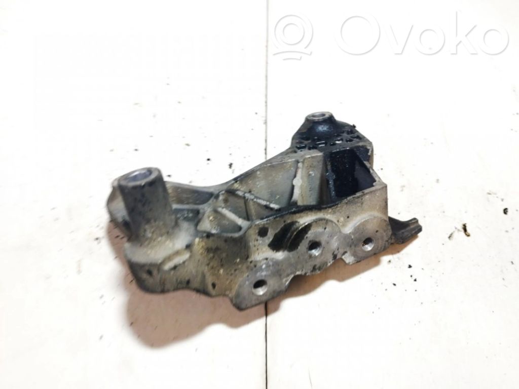 Opel Astra J Suport motor