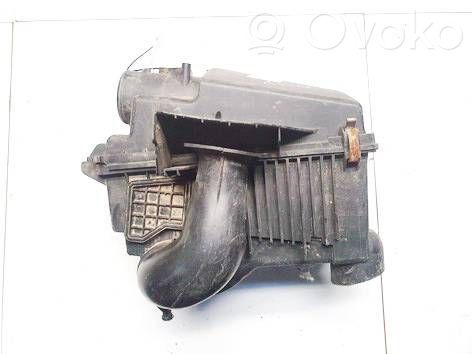 Mazda 6 Air filter box 