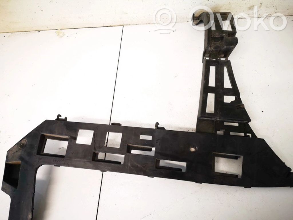 Volkswagen PASSAT B6 Staffa di rinforzo montaggio del paraurti posteriore 