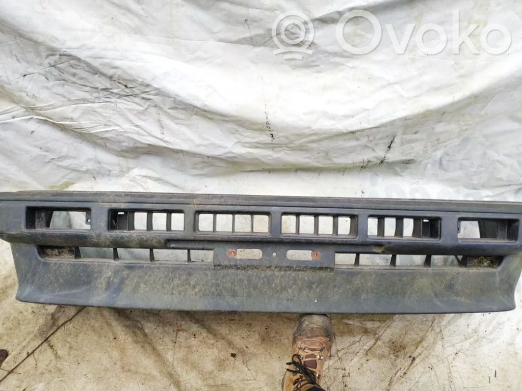 Toyota Corolla E90 Bară față 