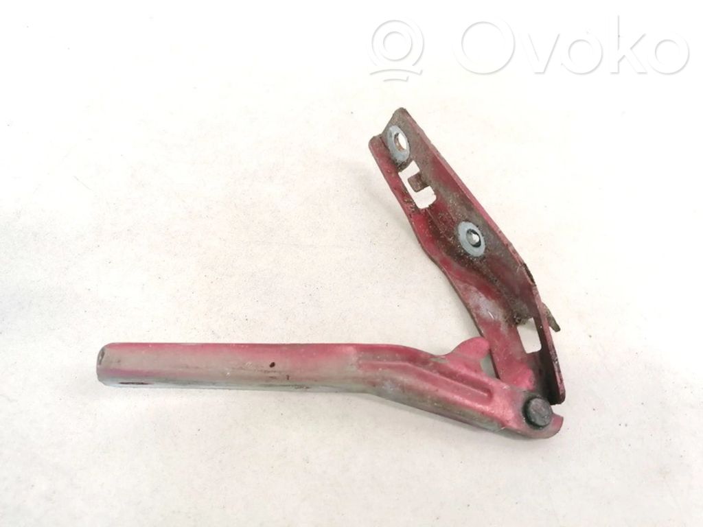 Engine bonnet/hood hinges