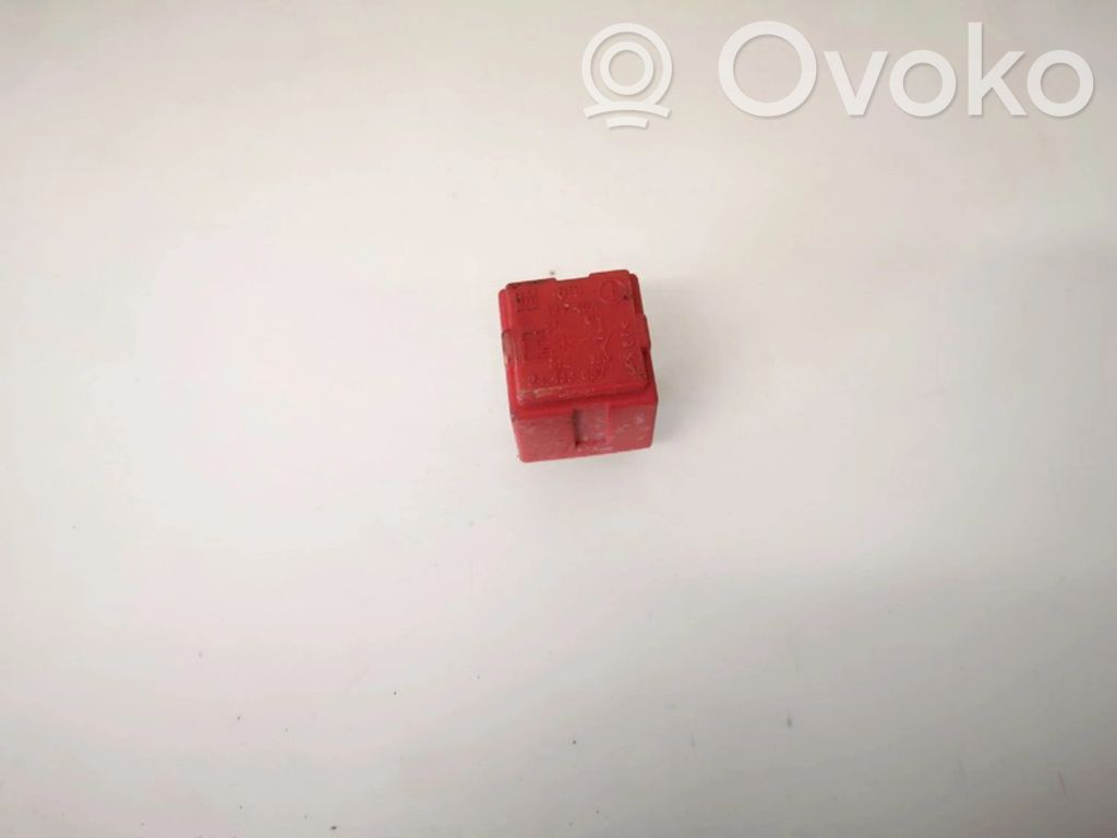 Otros relés   24438887,GM819,24438887,GM819