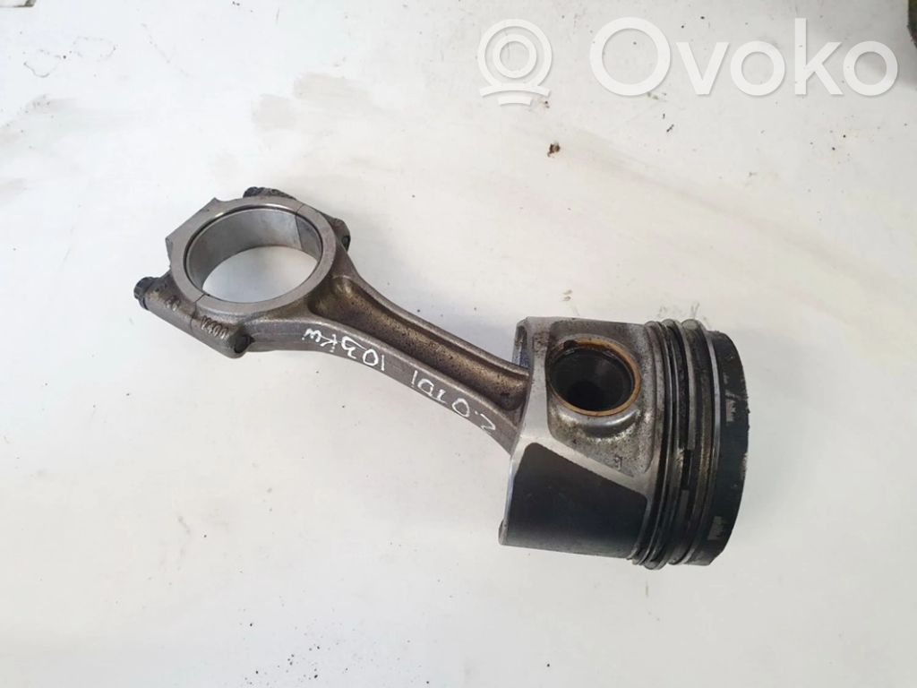 Piston avec bielle   038J,038J