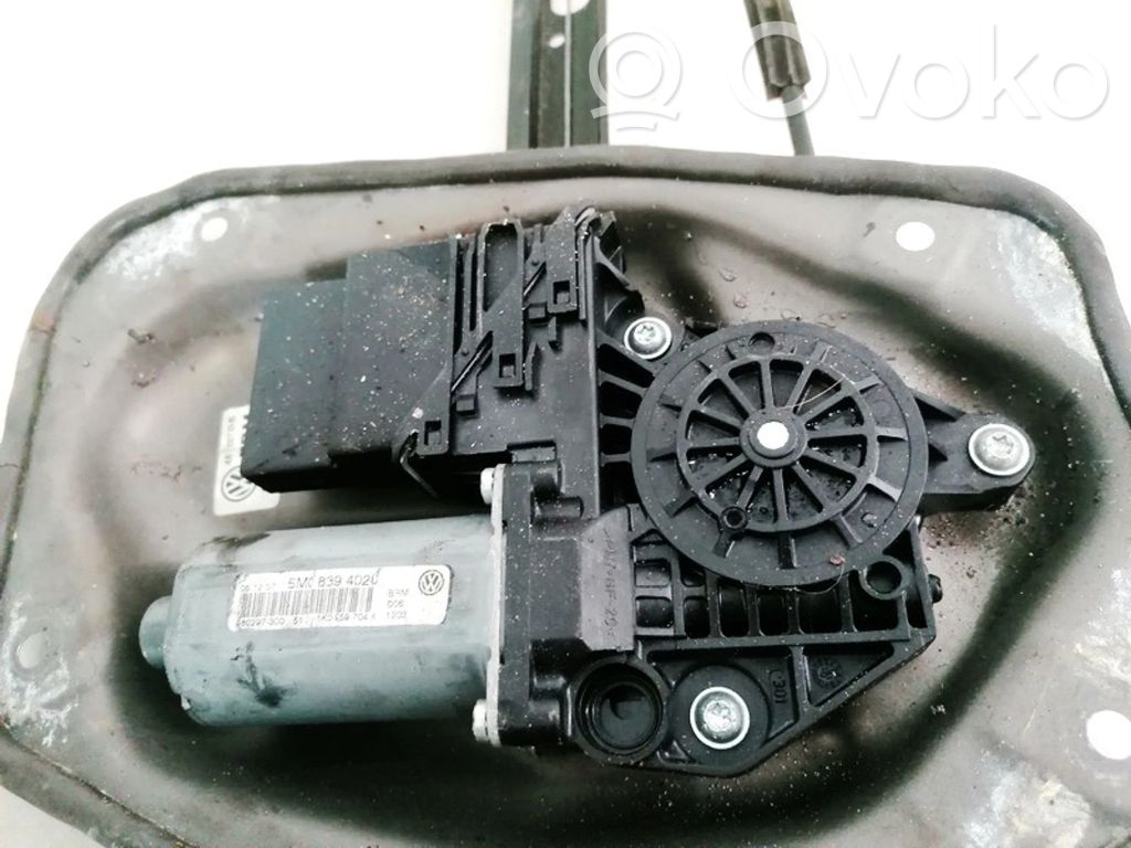 Volkswagen Golf V Motor macara geam ușă spate 