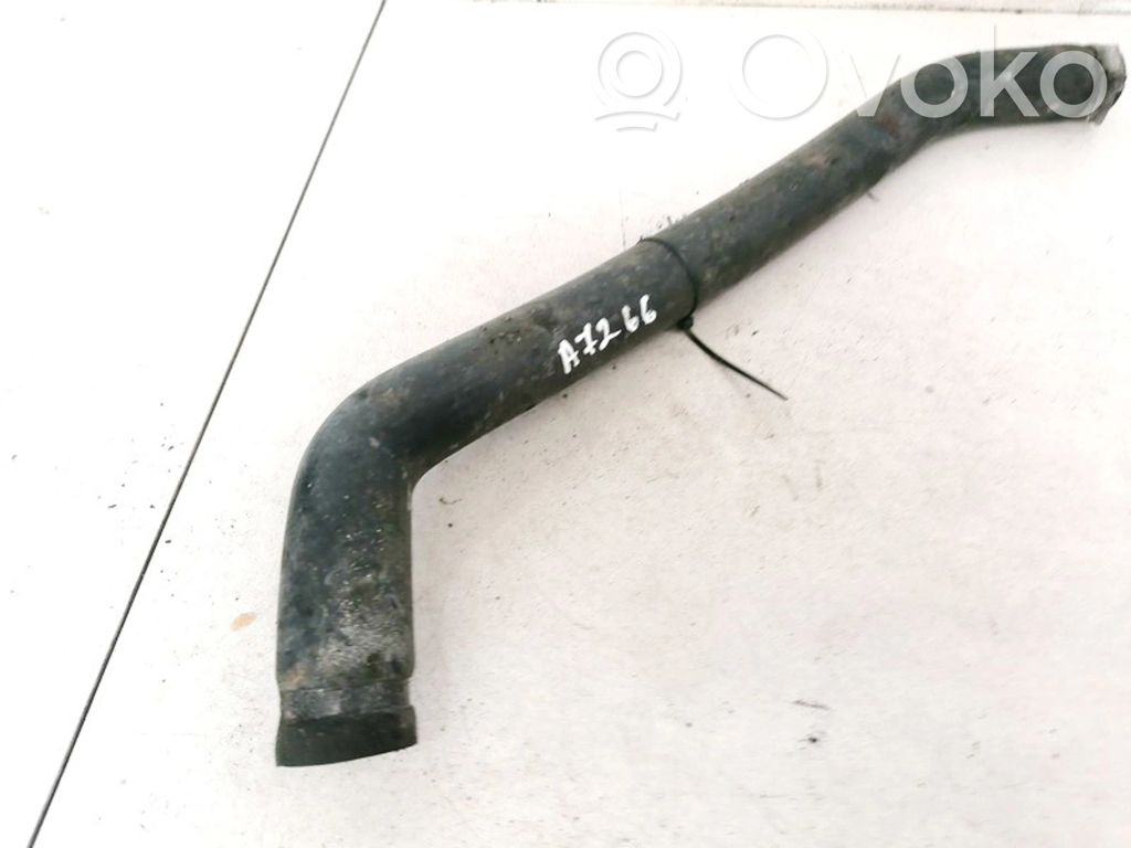 Audi 80 90 B3 Conductă/furtun lichid de răcire motor 