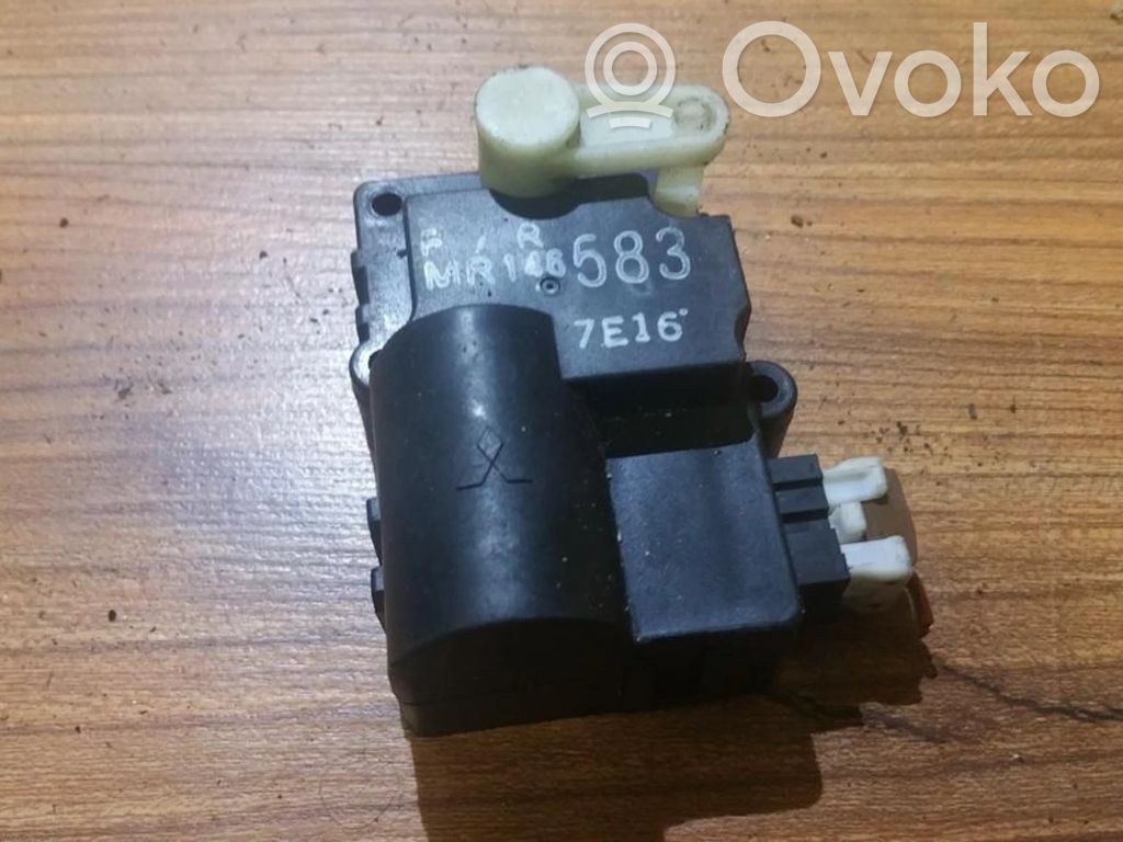 Volvo S40, V40 Motor/actuator clapetă aer 